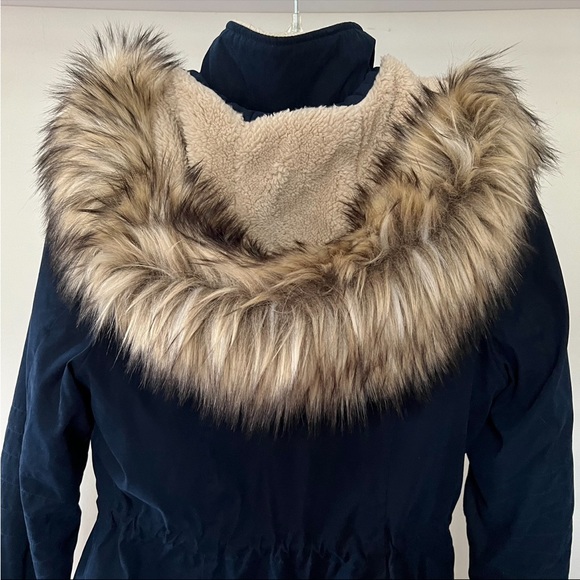 Women’s Nautica Navy Winter Puffer Jacket - Picture 7 of 10